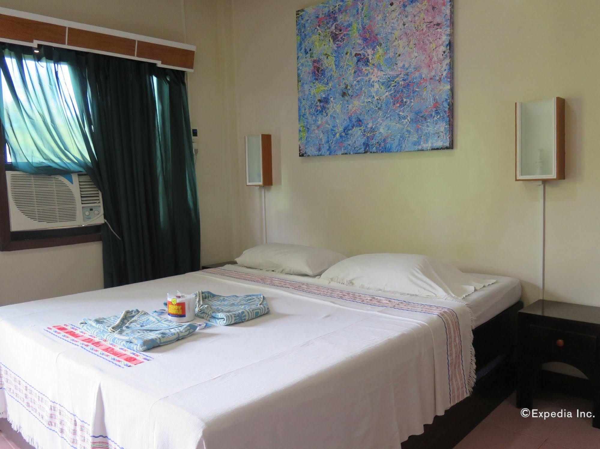Bohol Divers Resort Totolan Esterno foto